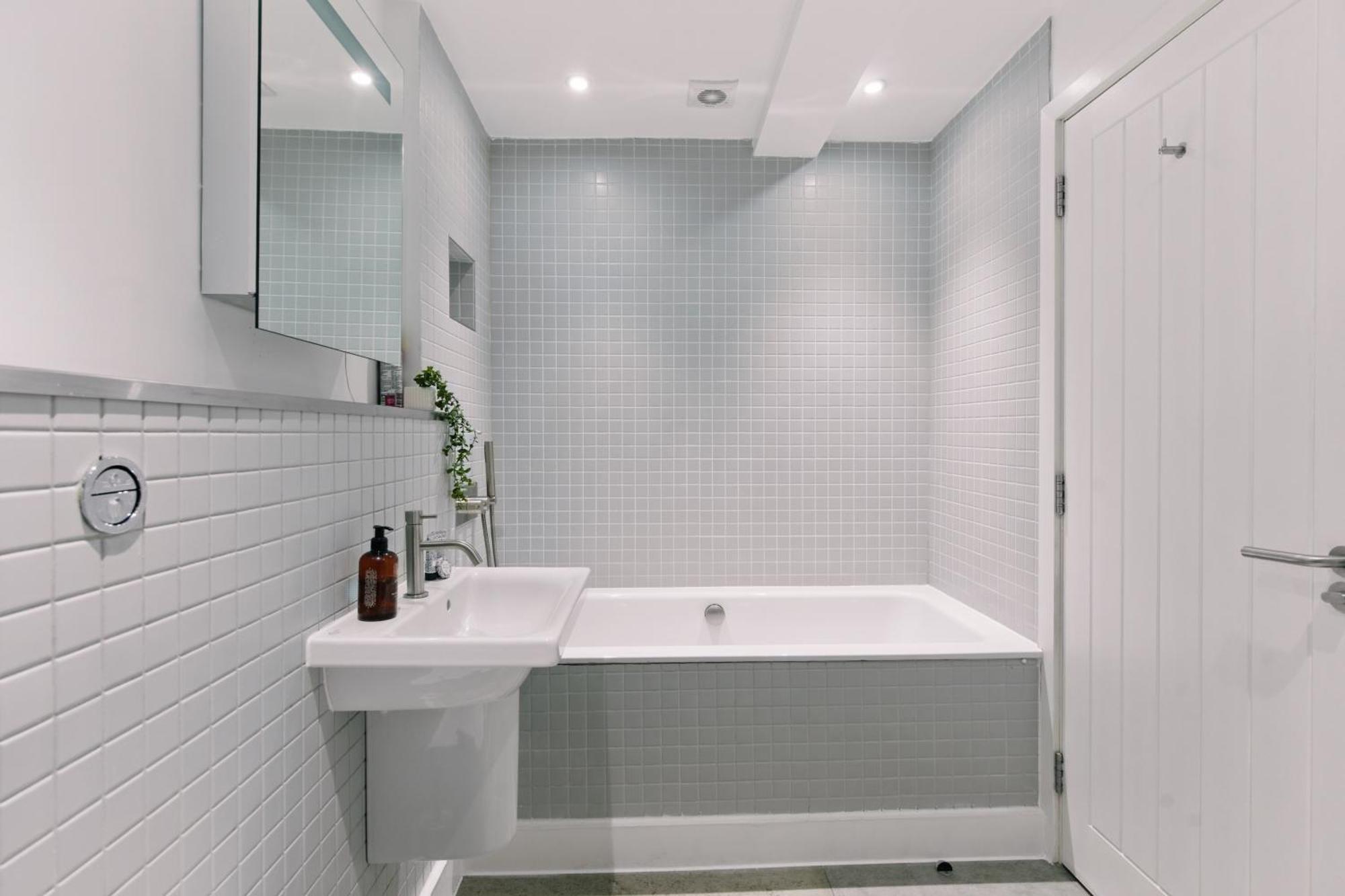 Modern Clerkenwell Loft Spacious Private Terrace Londra